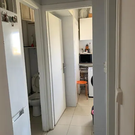 Simple Confortable Avec Acces Direct Aeroport D'orly * Orly